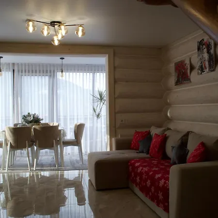 Apartamento кичера еко Mizhhirya (Transcarpathia)