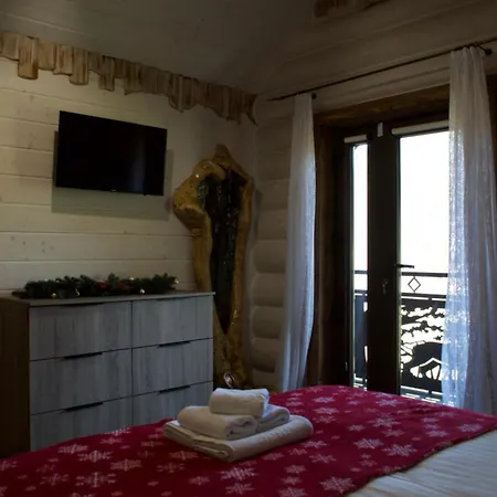 кичера еко Apartamento *